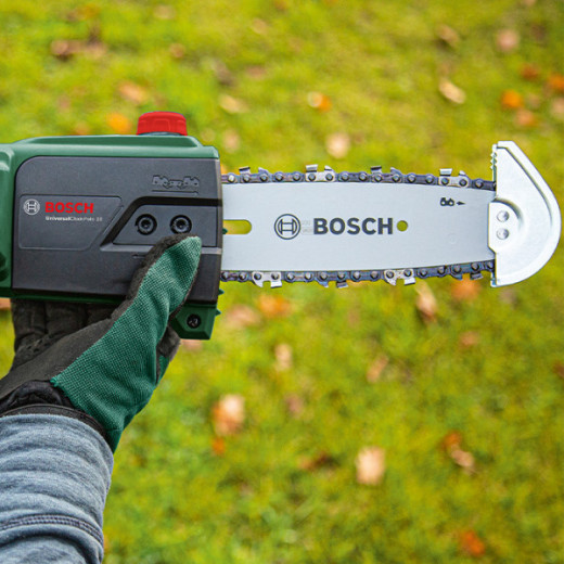 Bosch UniversalChainPole 18, акумуляторний телескопічний висоторіз з шиною 20 см, без акумулятора та зарядного пристрою - 0.600.8B3.101
