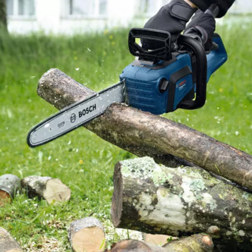 Bosch Professional GKE 18V-40, акумуляторна ланцюгова пила з безщітковим двигуном BITURBO Brushless та шиною 40 см, без акумулятора та зарядного пристрою - 0.600.8D3.000