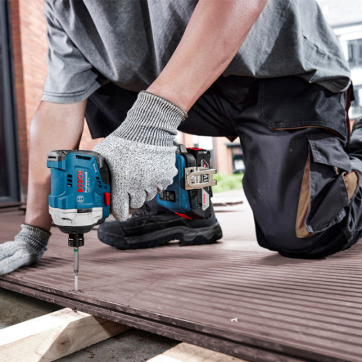 Bosch GDR 18V-215 Professional, акумуляторний ударний гайковерт (без АКБ та ЗП, L-BOXX 136) - 0.601.9N2.000