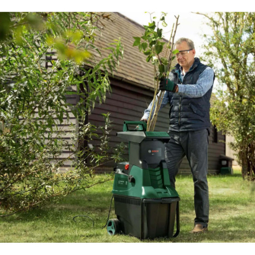 Bosch AXT 25 D, садовий подрібнювач з фрезерною системою різання та контейнером 53 л - 30.600.803.10