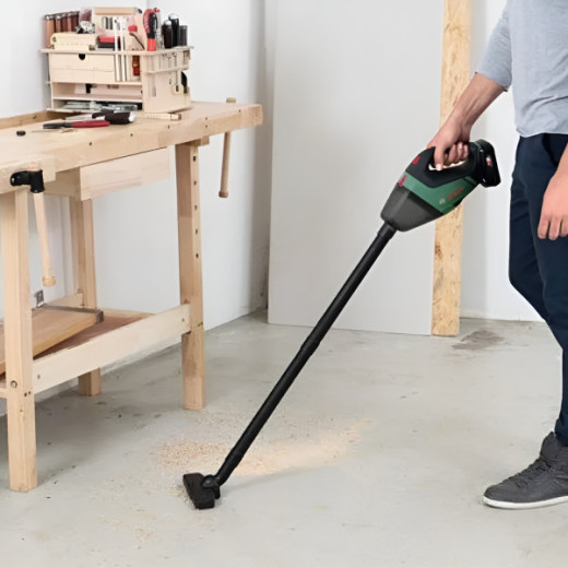 Bosch UniversalVac 18, акумуляторний пилосос 18 В, контейнер 1,5 л, продуктивність 1980 л/хв, комплект із зарядним пристроєм та акумулятором 2.5 Ah - 0.603.3B9.103