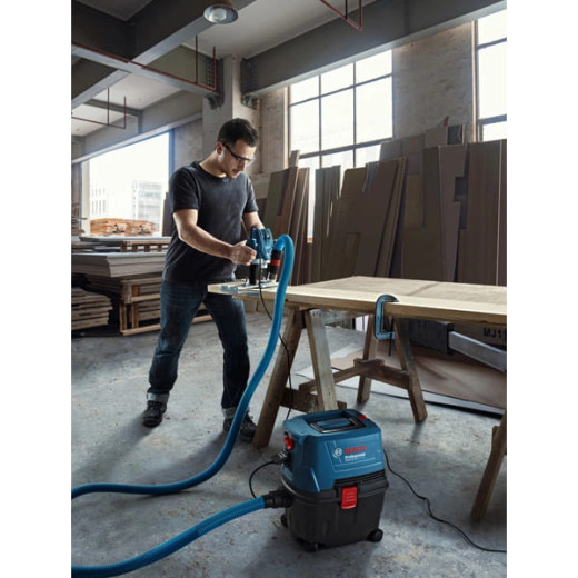Bosch GAS 15 PS Professional, професійний будівельний пилосос для сухого та вологого прибирання, 1100 Вт, контейнер 15 л, розетка для електроінструменту - 0.601.9E5.100