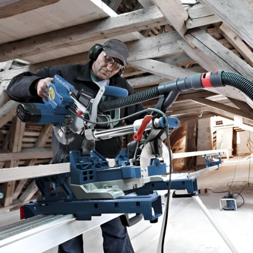 Bosch GCM 8 SJL Professional, торцювальна пила з протяжкою та лазерним покажчиком 1600 Вт, диск 216 мм - 0.601.B19.100