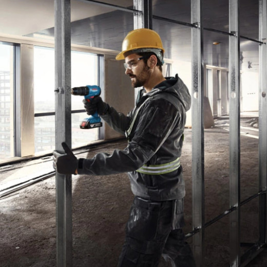 Bosch GSB 185-LI Professional, акумуляторний ударний дриль-шуруповерт, 2 акумулятори GBA 18V 2.0 Ah, зарядний пристрій GAL 18V-20, кейс - 0.601.9K3.100