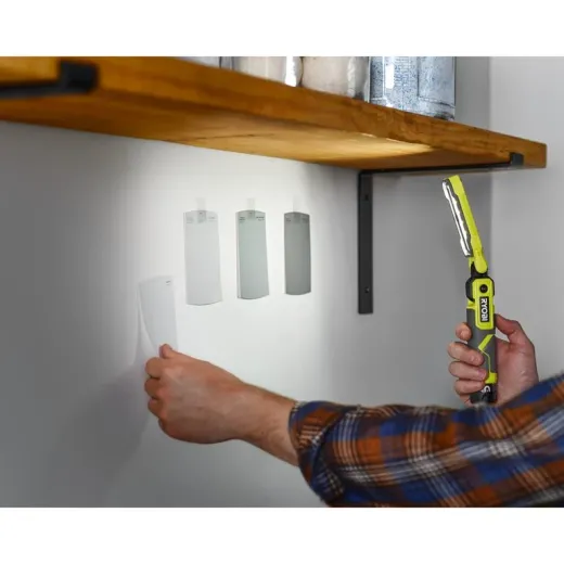 Ryobi RLI4-120G, акумуляторний інспекційний ліхтар USB Lithium 4 В з акумулятором 2.0 А·год - 5133006225