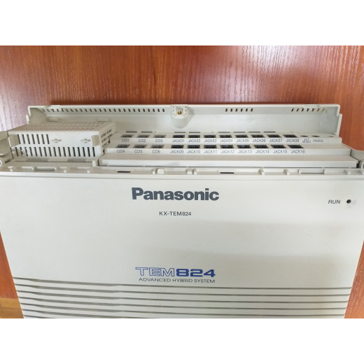 Panasonic KX-TEM824UA, аналогова АТС, конфігурація: 6 зовнішніх/16 внутрішніх портів - KX-TEM824UA