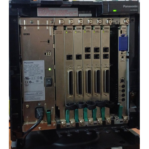 Panasonic KX-TDA100UA, цифрова атс, 56 внутрішніх аналогових ліній - KX-TDA100UA