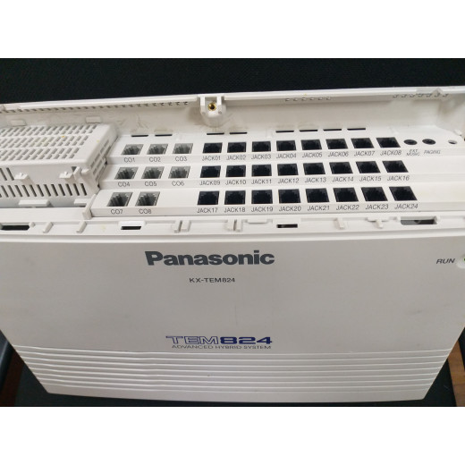 Panasonic KX-TEM824UA, аналогова АТС, конфігурація: 8 зовнішніх /24 внутрішніх портів - KX-TEM824UA