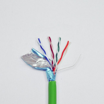 Кабель F/UTP, кат. 5E, AWG 24, LSZH, Eca, зелений, 305м, Corning